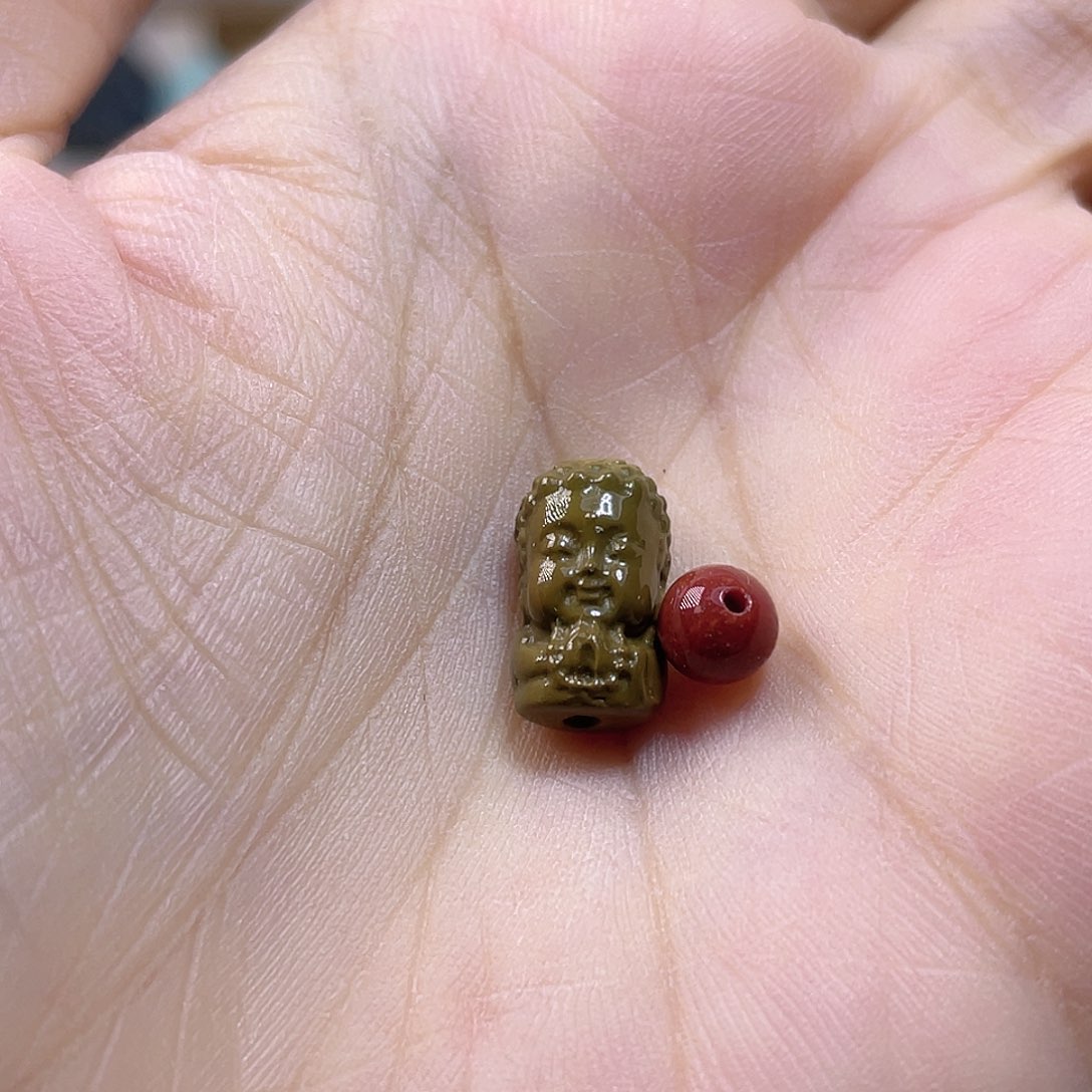 未镶嵌配饰南红玛瑙