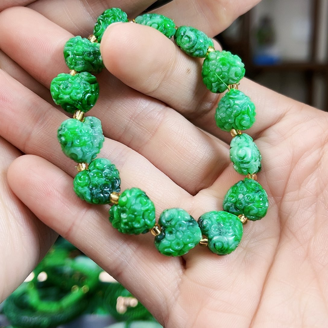 翡翠手链未镶嵌手链