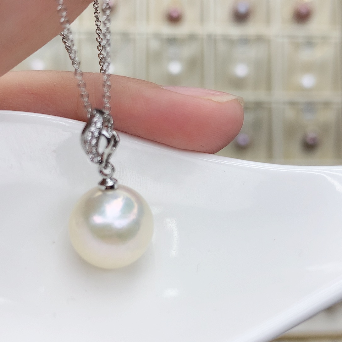 淡水珍珠颈饰合金