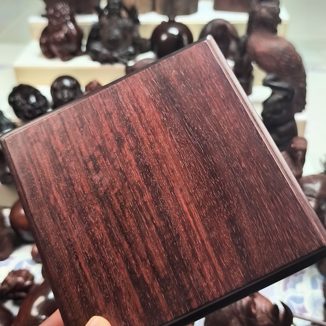 檀香紫檀（小叶紫檀）忄*