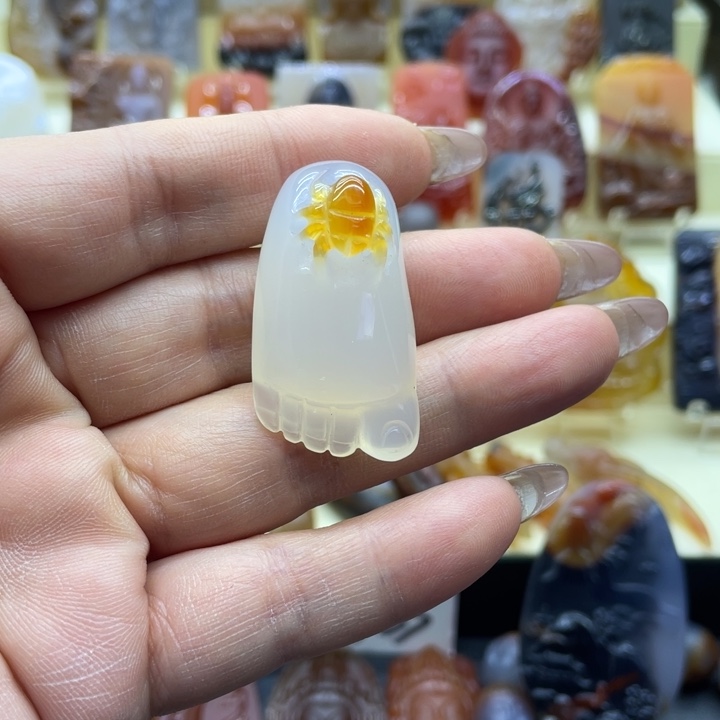 玛瑙/玉髓吊坠(赠链)未镶嵌吊坠