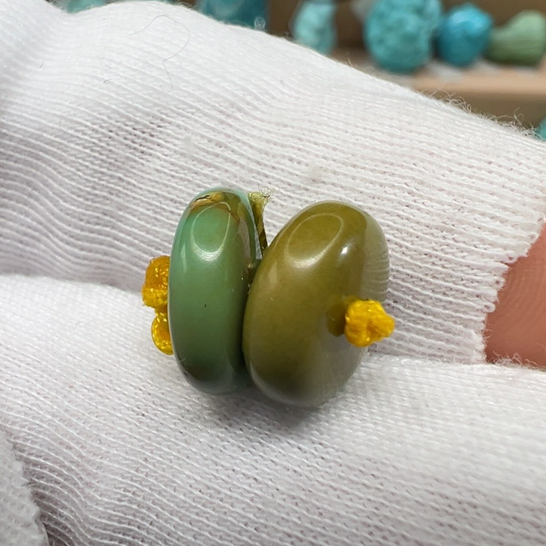 绿松石配饰未镶嵌