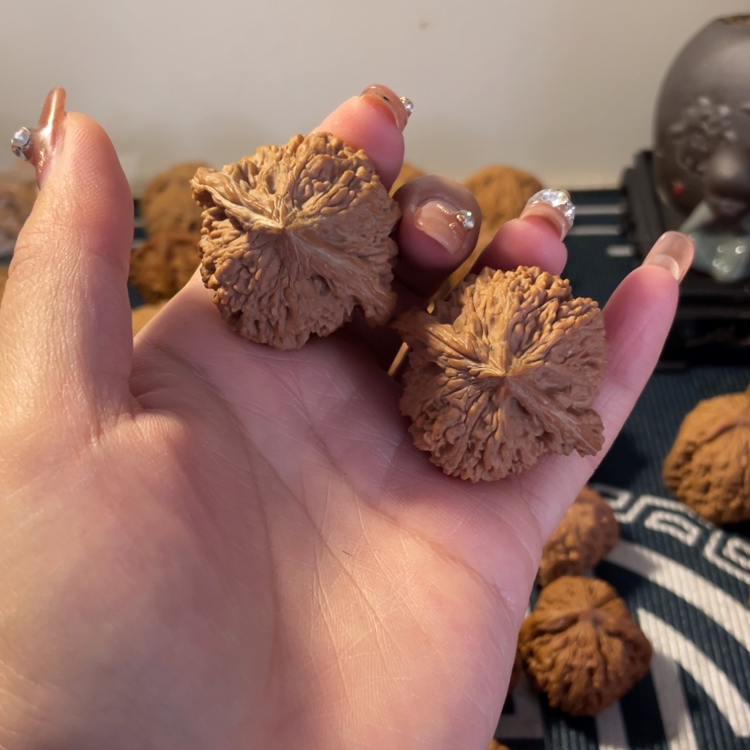 文玩核桃吊坠满天星42