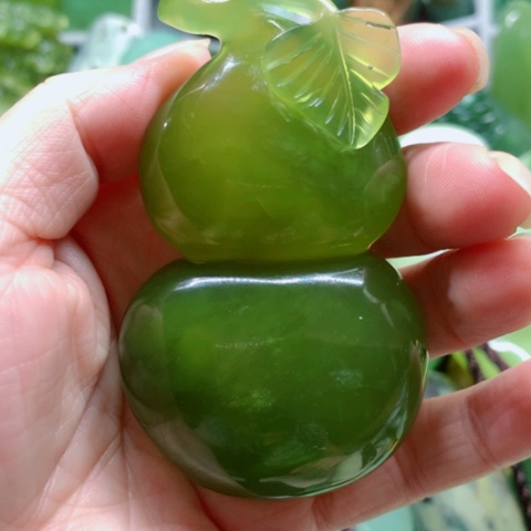 蛇纹石玉未镶嵌手把件