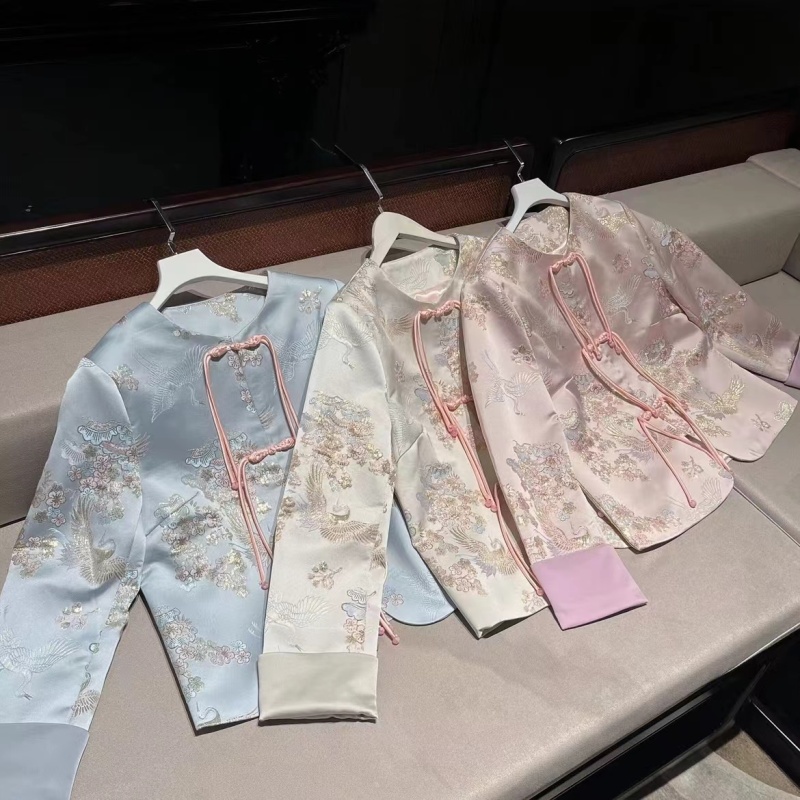 【仙鹤清风】对门襟盘扣流苏提花外套8057-梦依