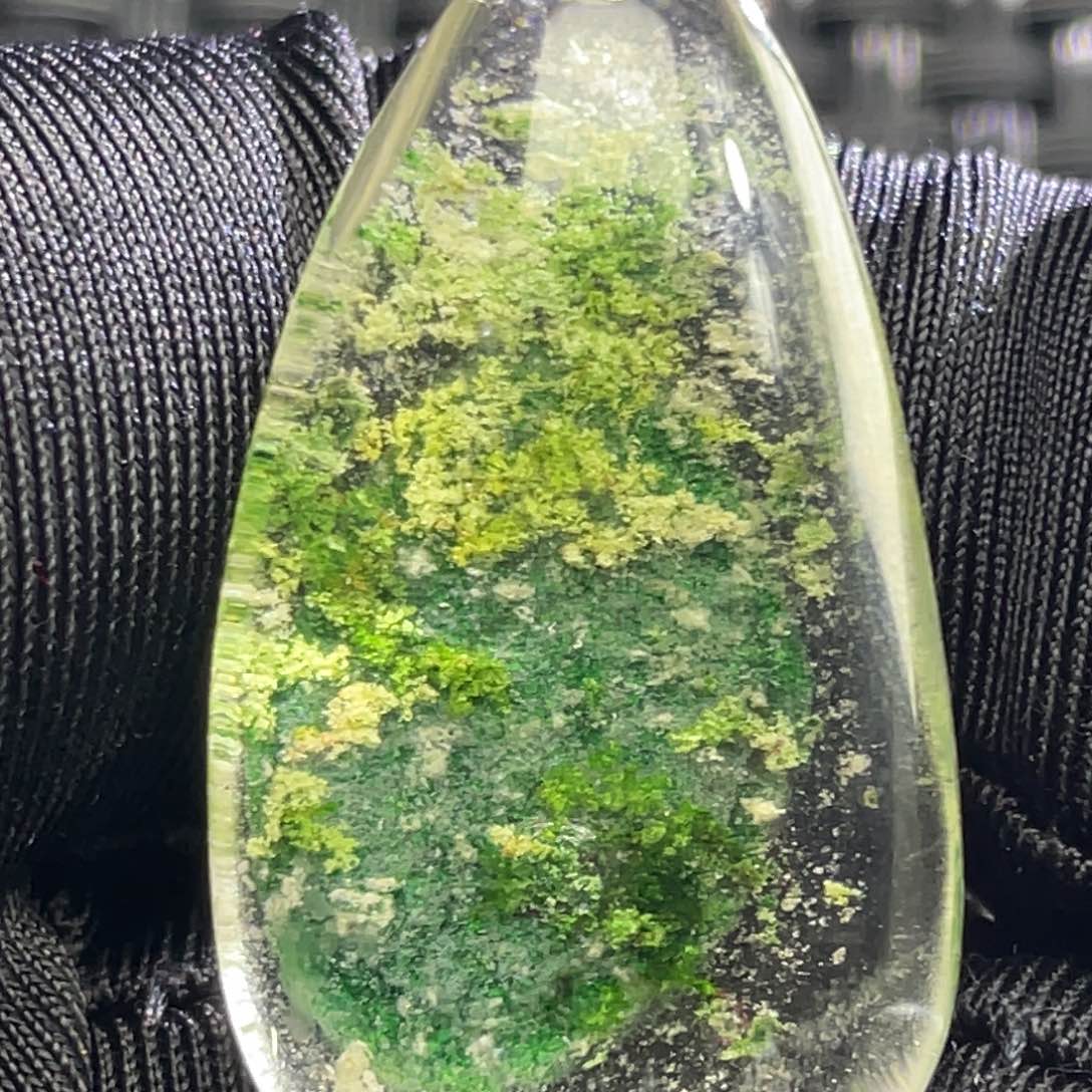 水晶水晶吊坠未镶嵌四**媚