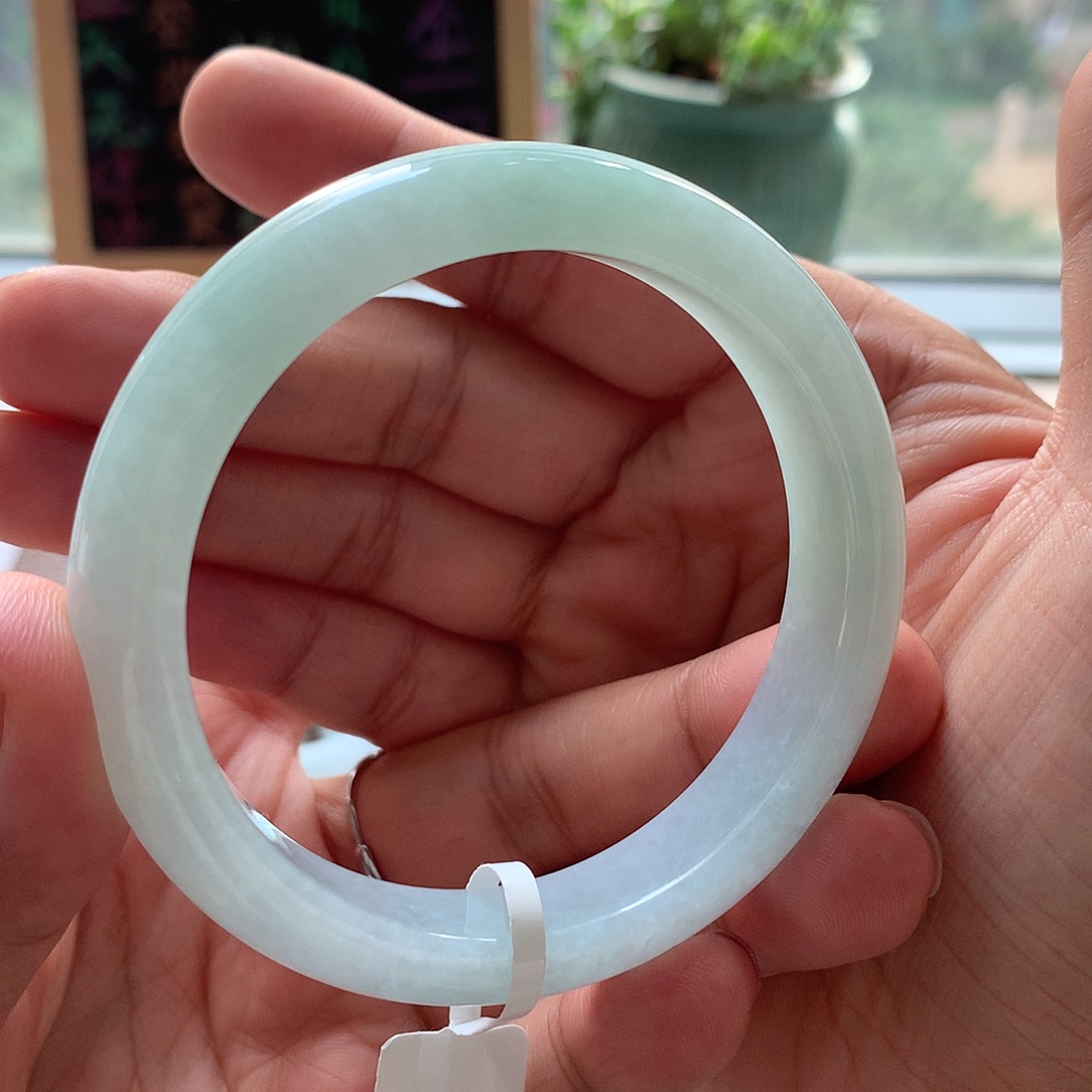 翡翠手镯未镶嵌10号