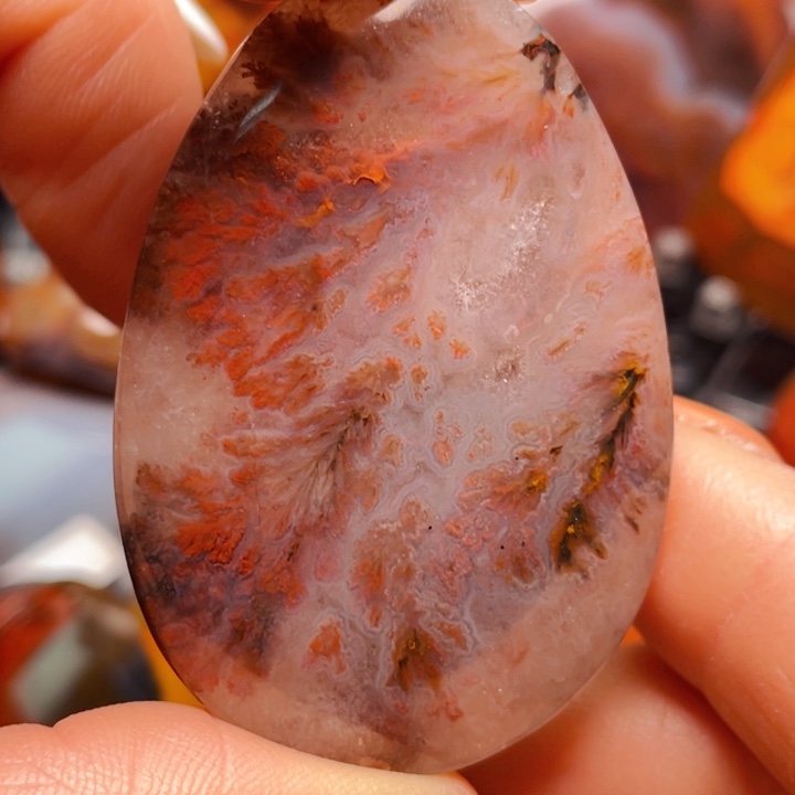 玛瑙/玉髓战国红玛瑙挂件未镶嵌金**堂