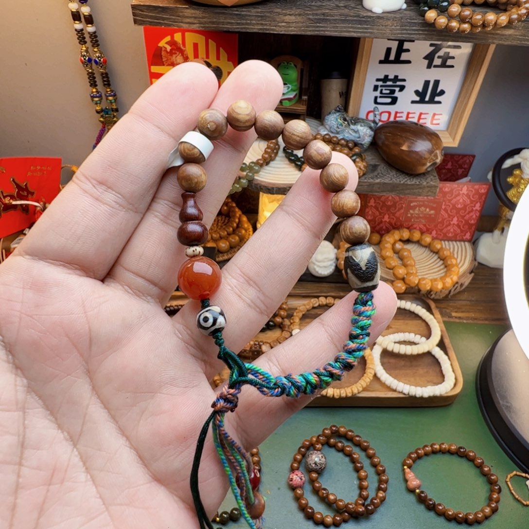 菩提根/象牙果手串