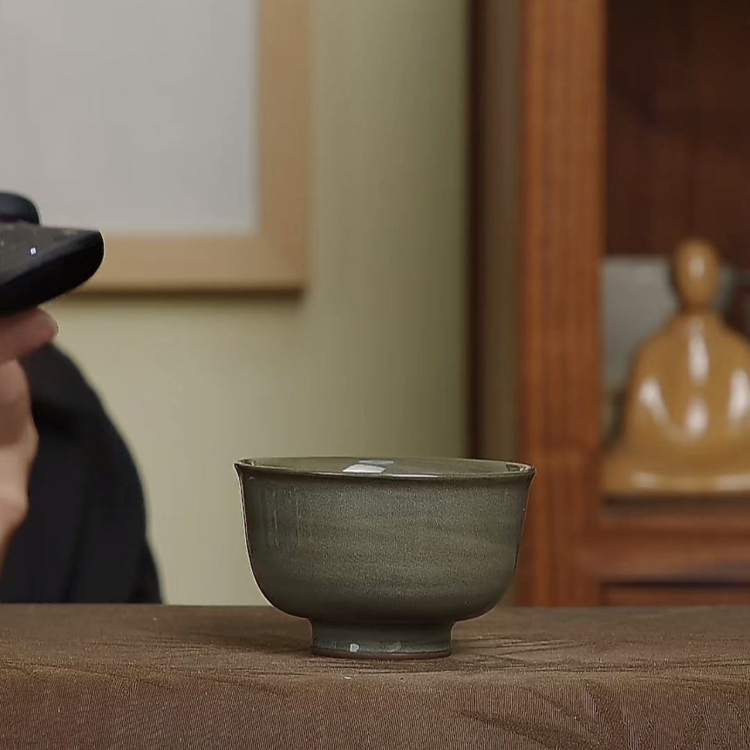 搅胎窑变咖色陈卫武龙泉青瓷纯手工茶杯主人杯全手工