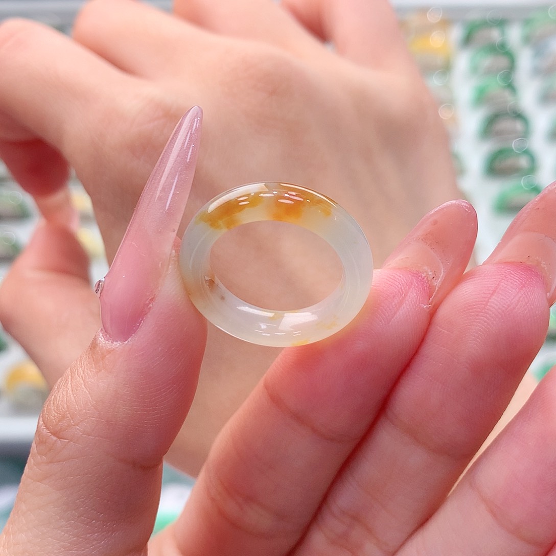 翡翠戒指未镶嵌9号