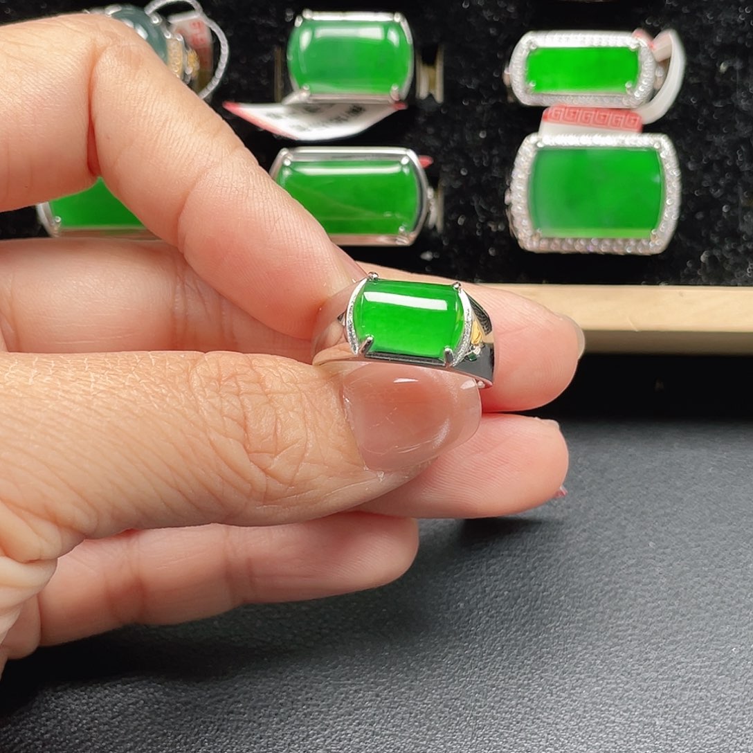 命***。翡翠银S925镶嵌戒指编号4197没运费险