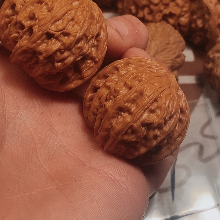 吊坠桃核Y***?全品磨盘