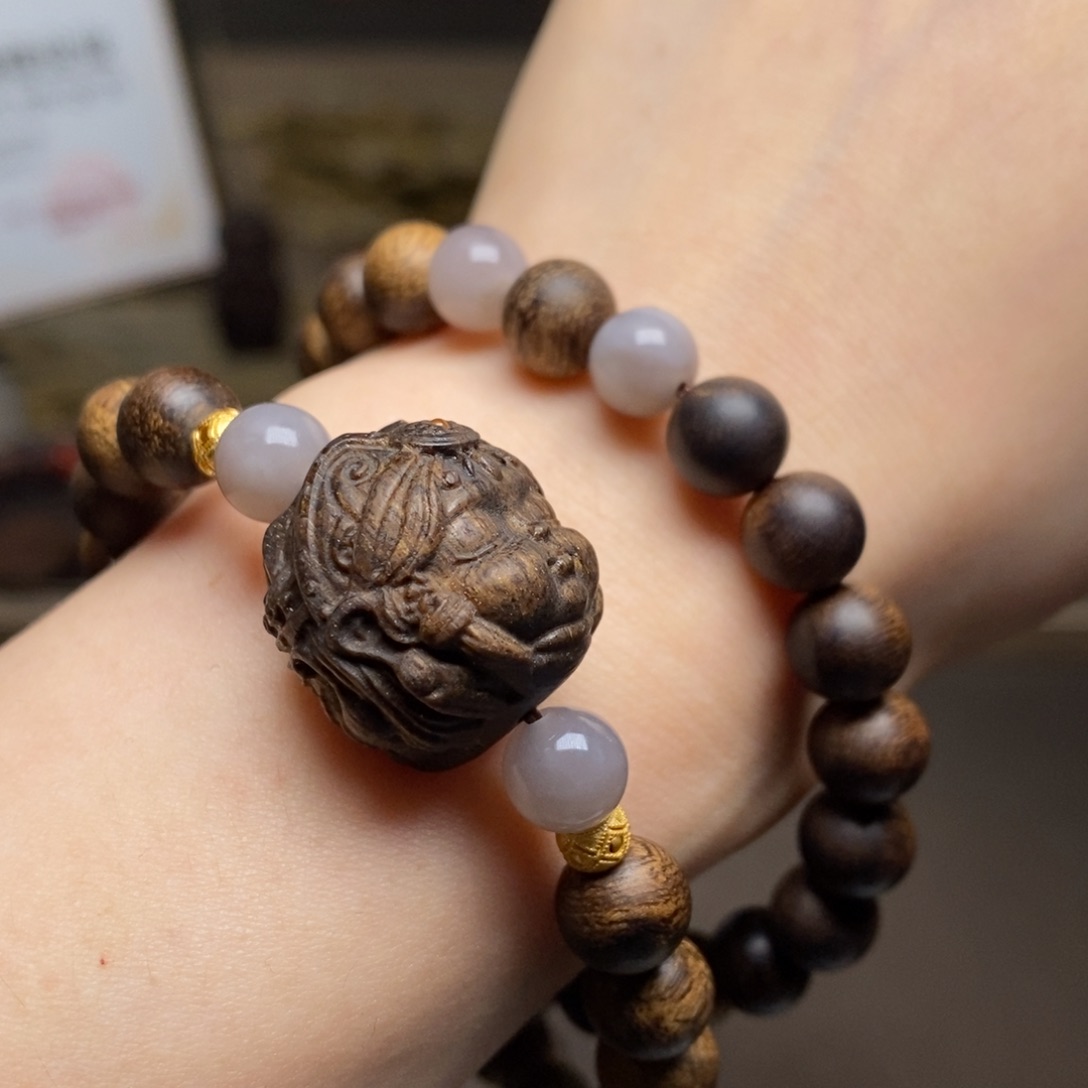 手串沉香越南芽庄黄棋瘤疤0.8+扎基沉香木雕配饰