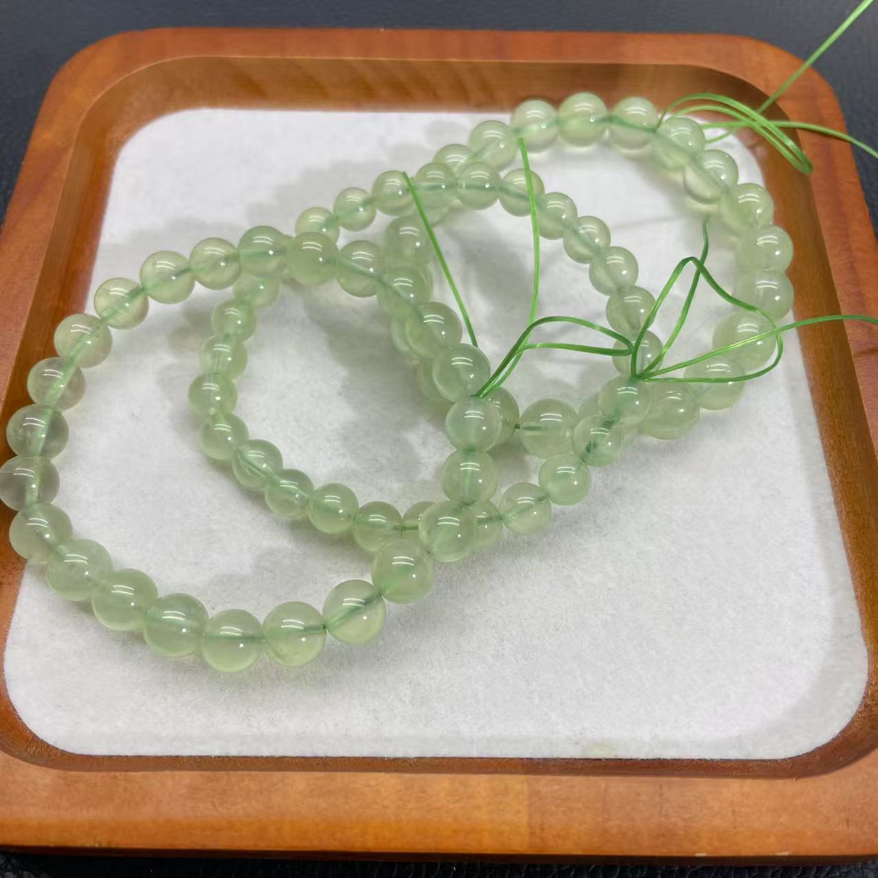 【小梅哥】天然葡萄石手链多样性发其一