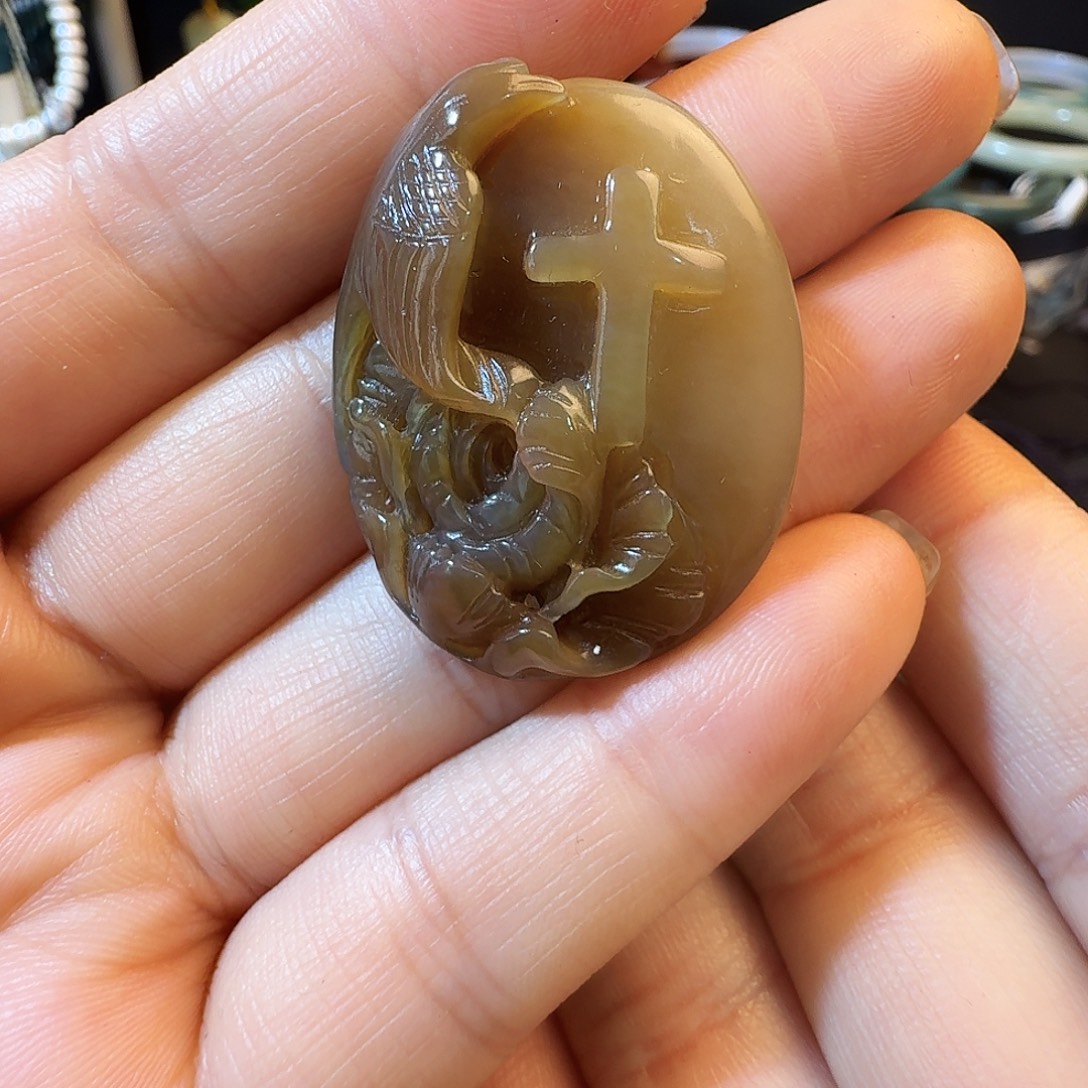 和田玉未镶嵌颈饰