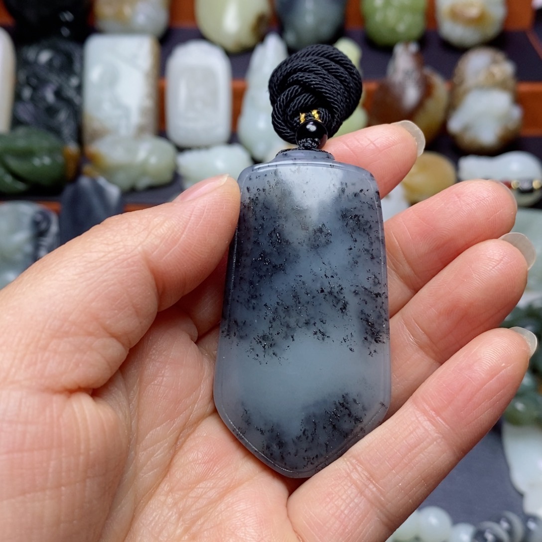 未镶嵌手链和田玉青**忆