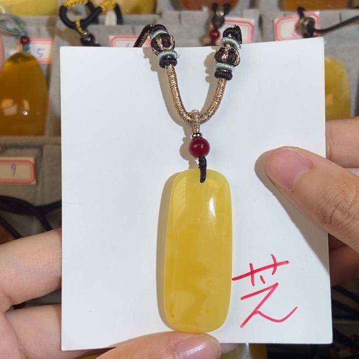 定制琥珀未镶嵌琥珀