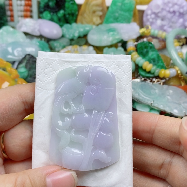 翡翠吊坠(不含链)未镶嵌