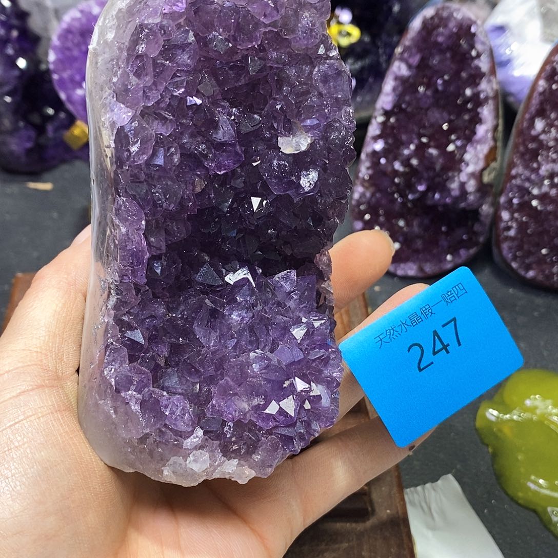 水晶大型摆件（非配饰）未镶嵌