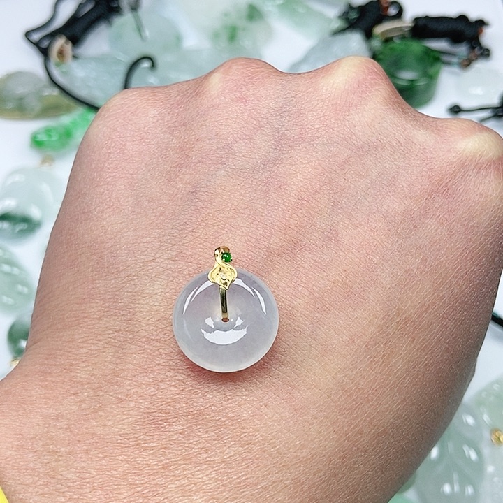 翡翠吊坠(不含链)未镶嵌