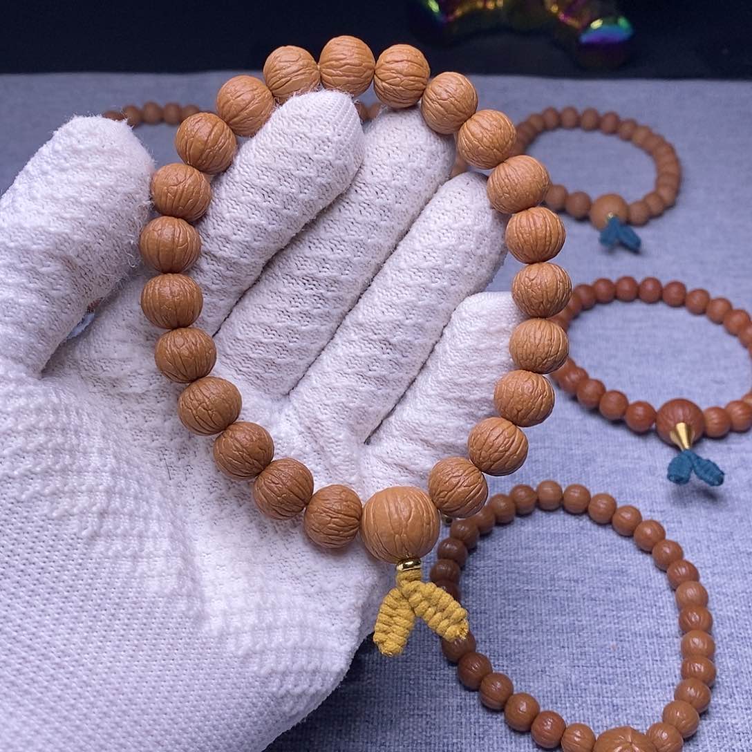 猴头核桃吊坠?凤羽288