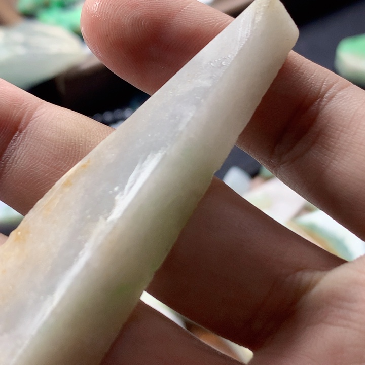 颈饰未镶嵌翡翠材料