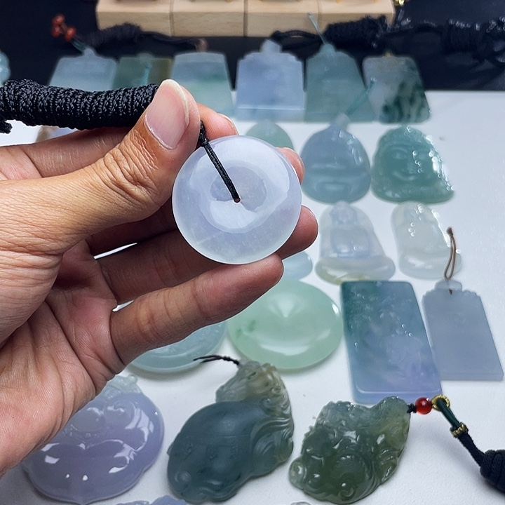 颈饰未镶嵌翡翠翡翠冰春彩平安扣