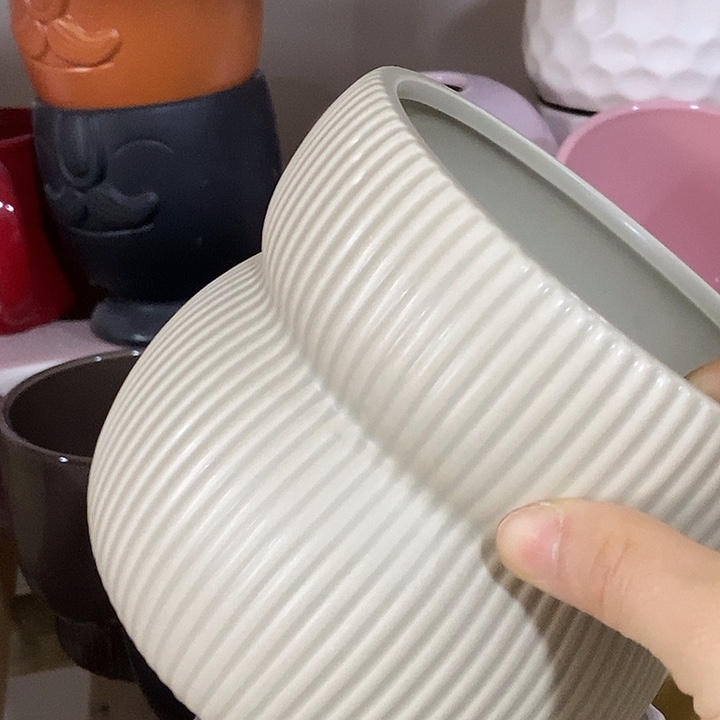 陶盆有孔 瑕疵针孔漏釉介意勿拍外口 13外高13