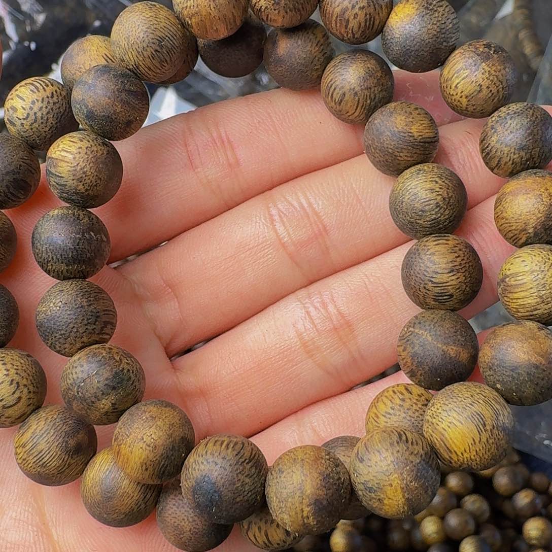 沉香手串虎*沉水浮1:0-10克