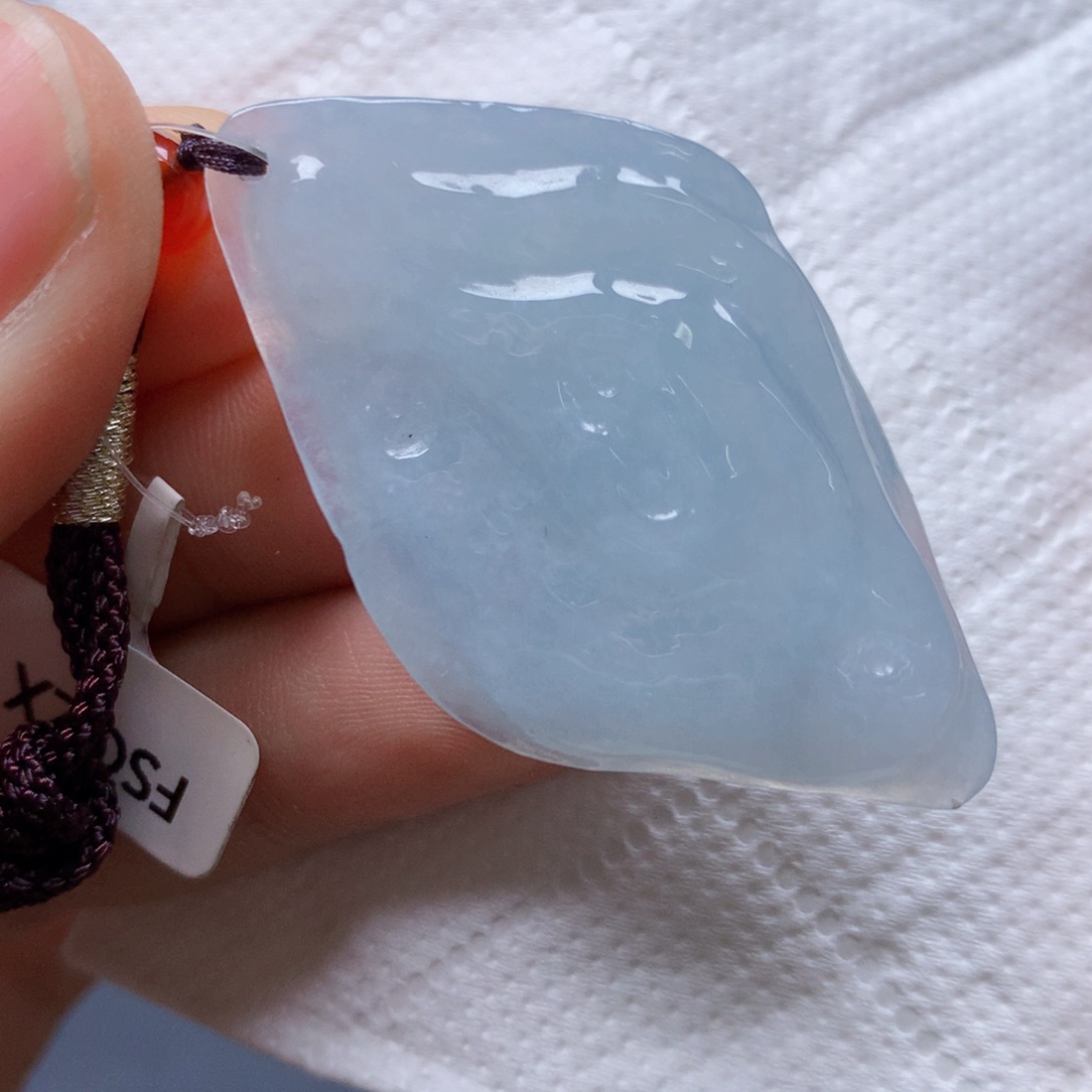 【闪购商品】翡翠吊坠(不含链)未镶嵌