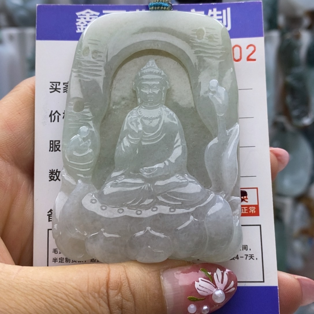 翡翠颈饰未镶嵌观音