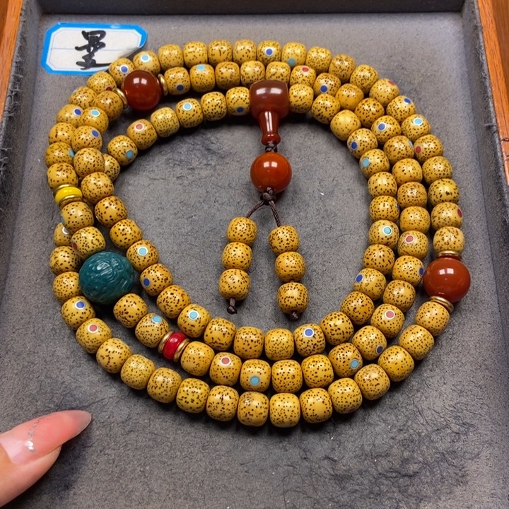 星月菩提吊坠菩提