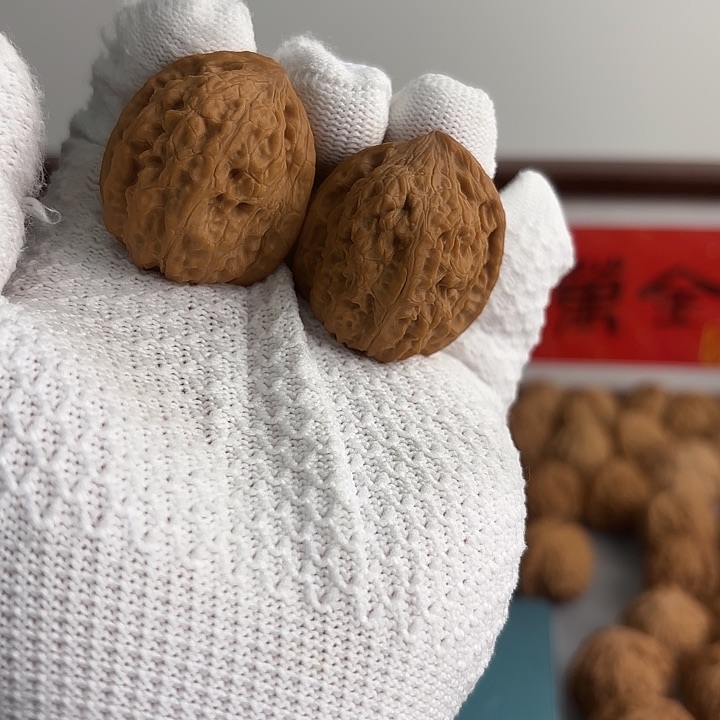 文玩核桃吊坠九鼎353738