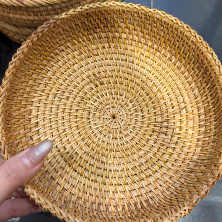 L***️藤编筐小号一个的