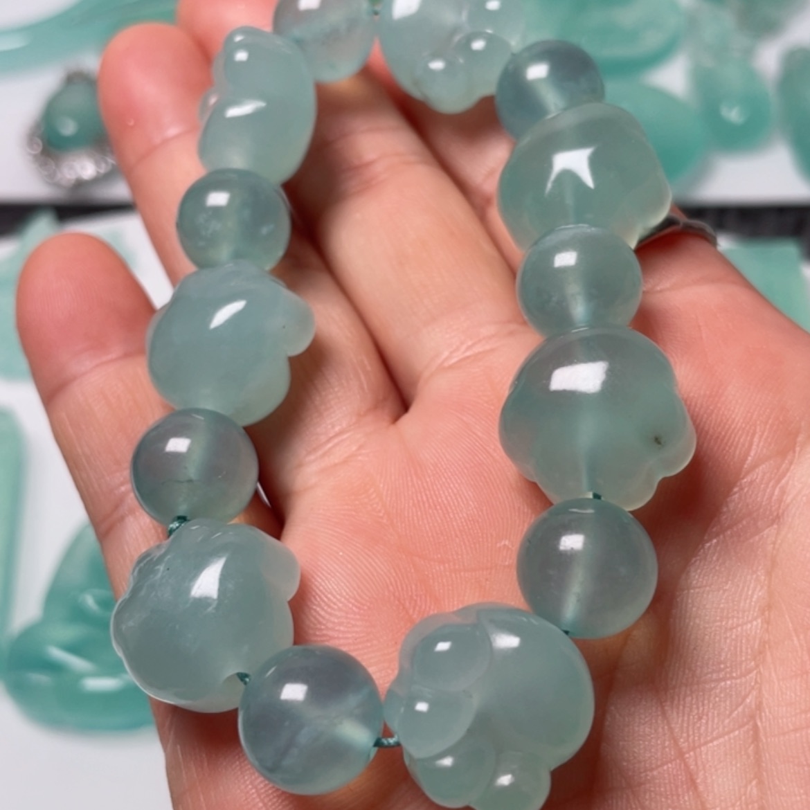 【闪购商品】未镶嵌蛇纹石玉手链