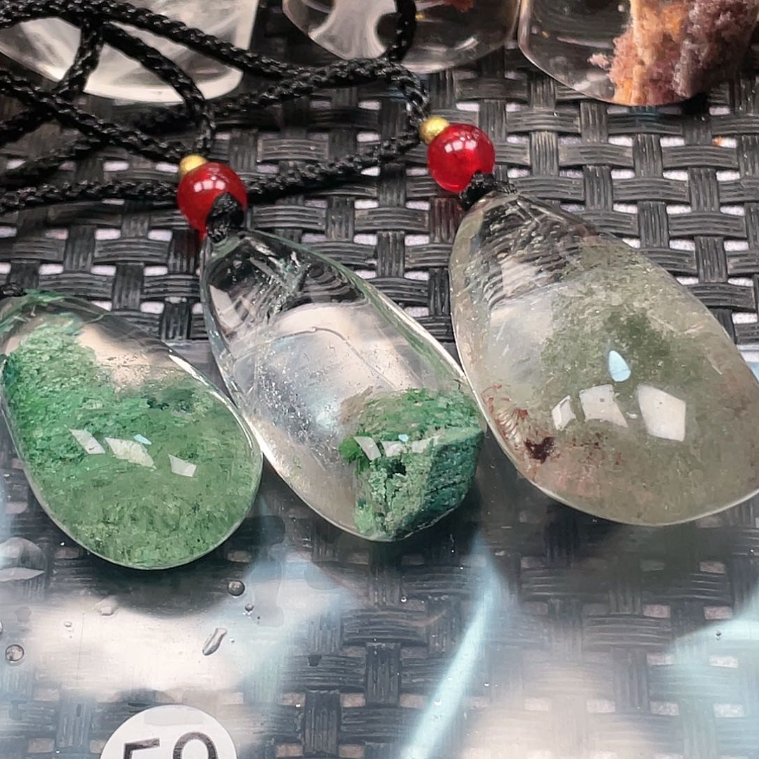 【闪购商品】颈饰未镶嵌水晶伯*