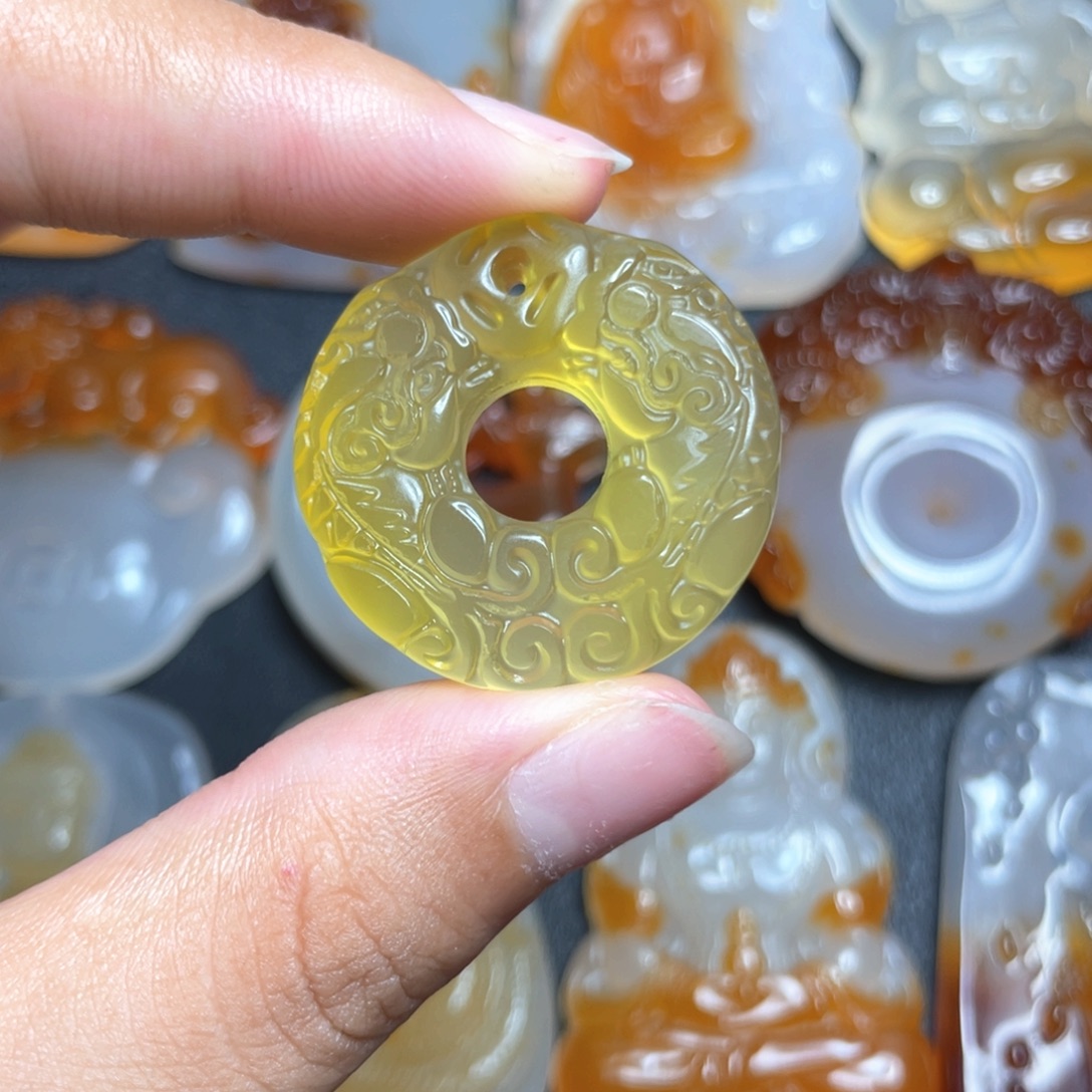 未镶嵌颈饰玛瑙/玉髓