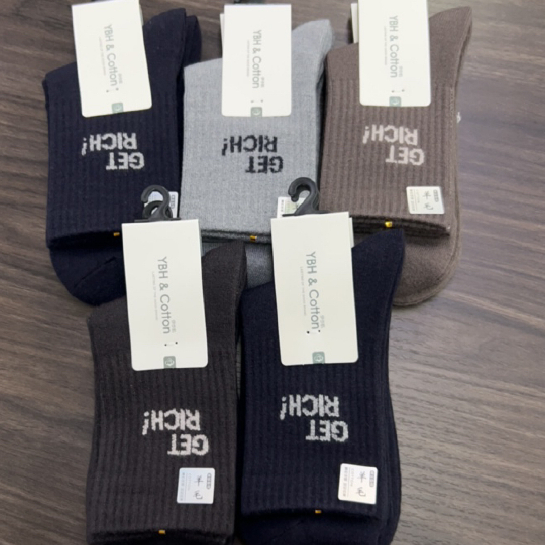 男士秋冬保暖羊绒百搭袜子