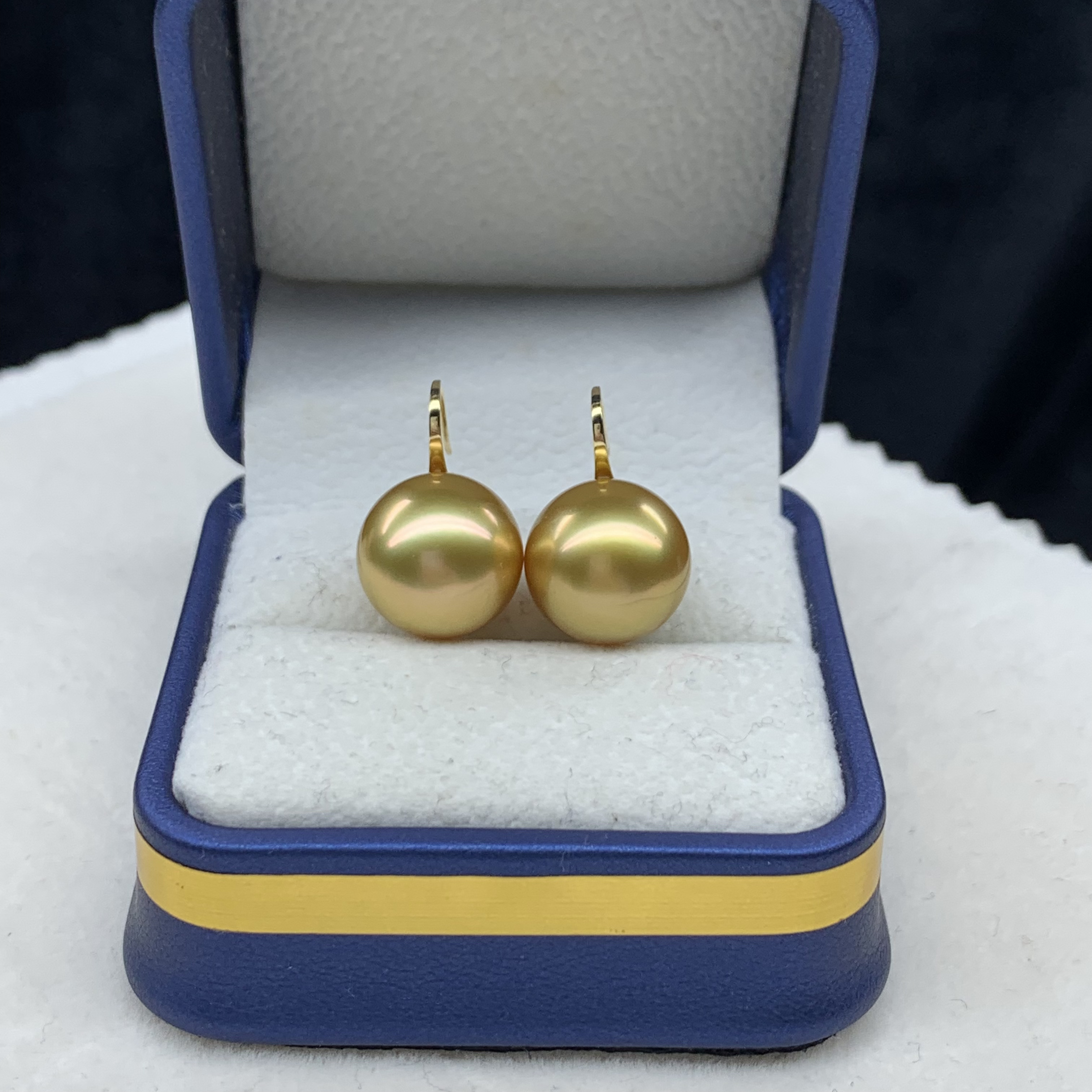 海水深浓金珠高跟鞋耳钩12-13mm镶嵌18k金表皮干净细腻光感通透