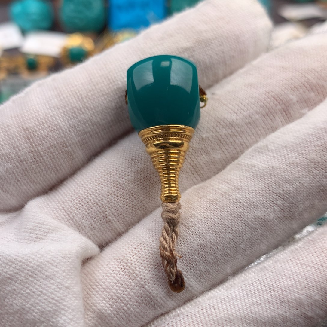 绿松石足金镶嵌绿松石12*12mm
