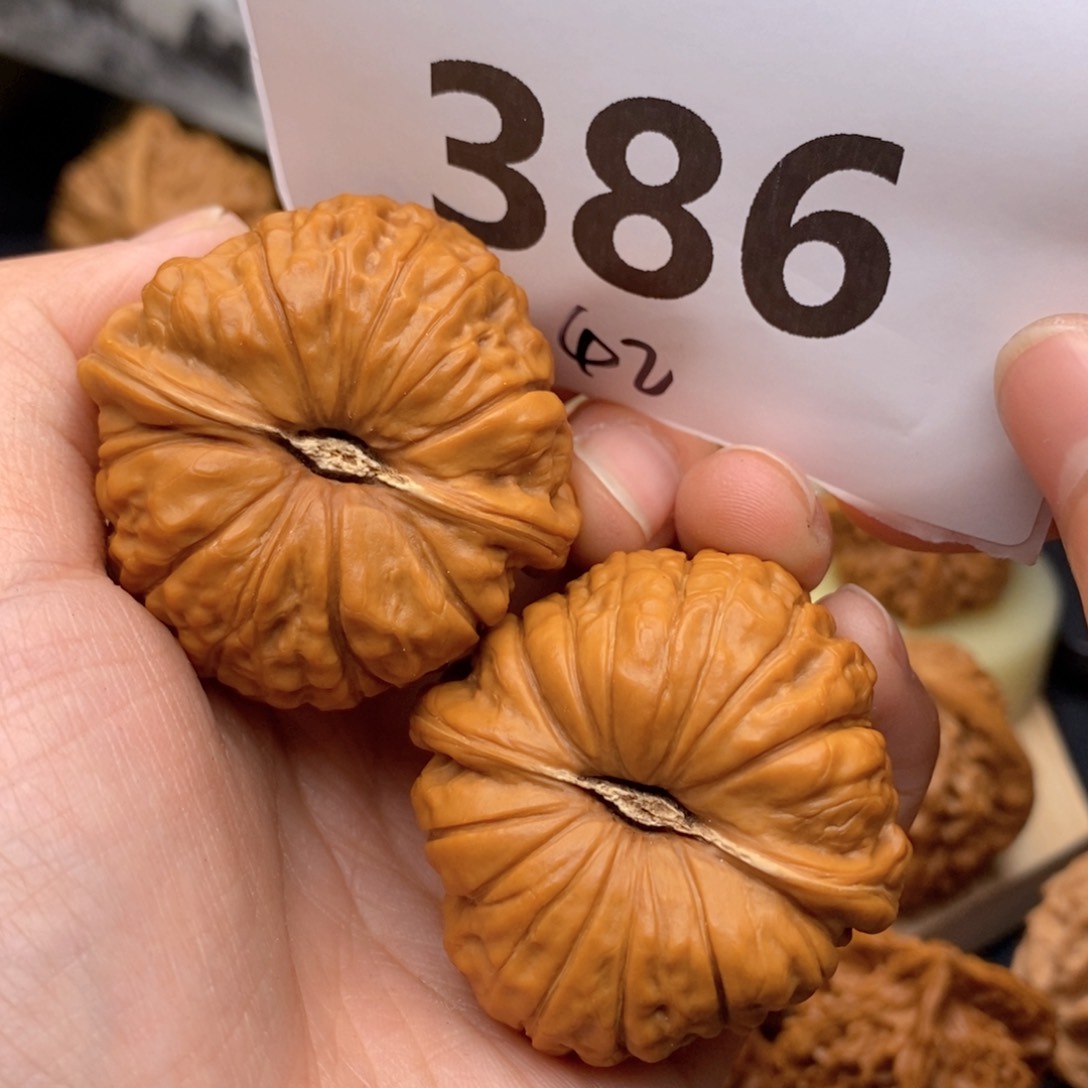 文玩核桃把件386号42瓜