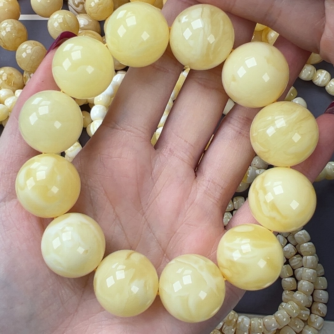 琥珀手链未镶嵌65.78白蜡