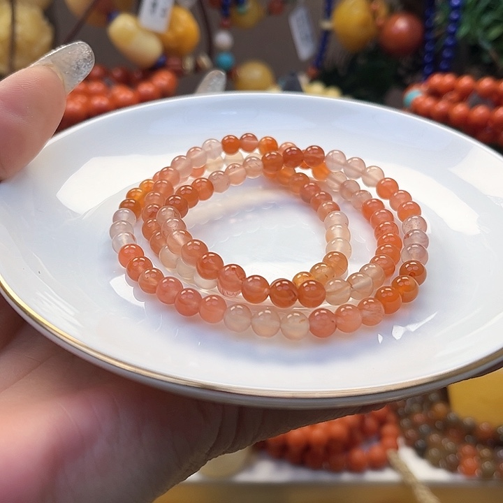 南红玛瑙颈饰合金