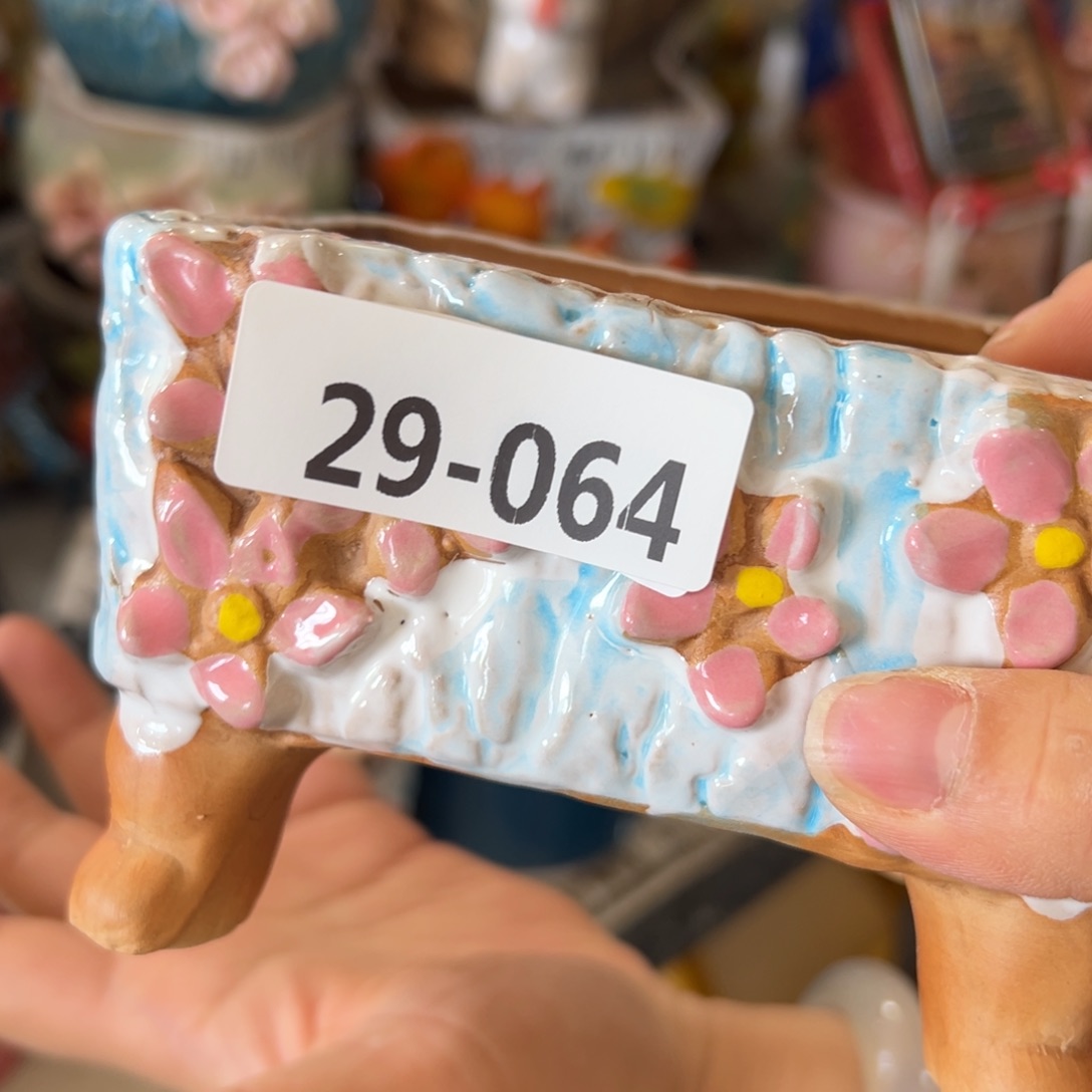 瑕疵2964 花盆，满20米发货，爱退款拉黑