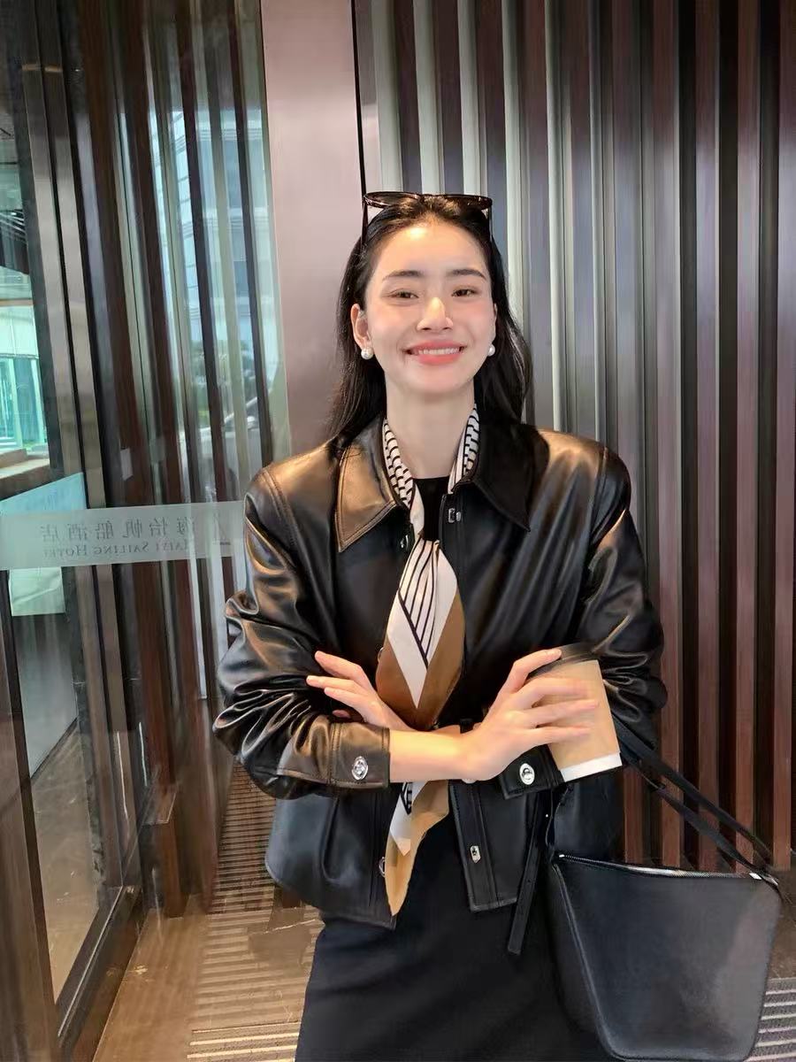 vinalise/维妠莉丝新款样衣真皮衣机车款外套福利款皮衣外套女