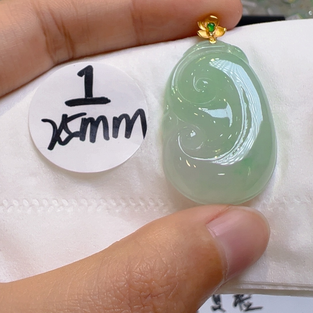 翡翠18K金镶嵌吊坠(不含链)