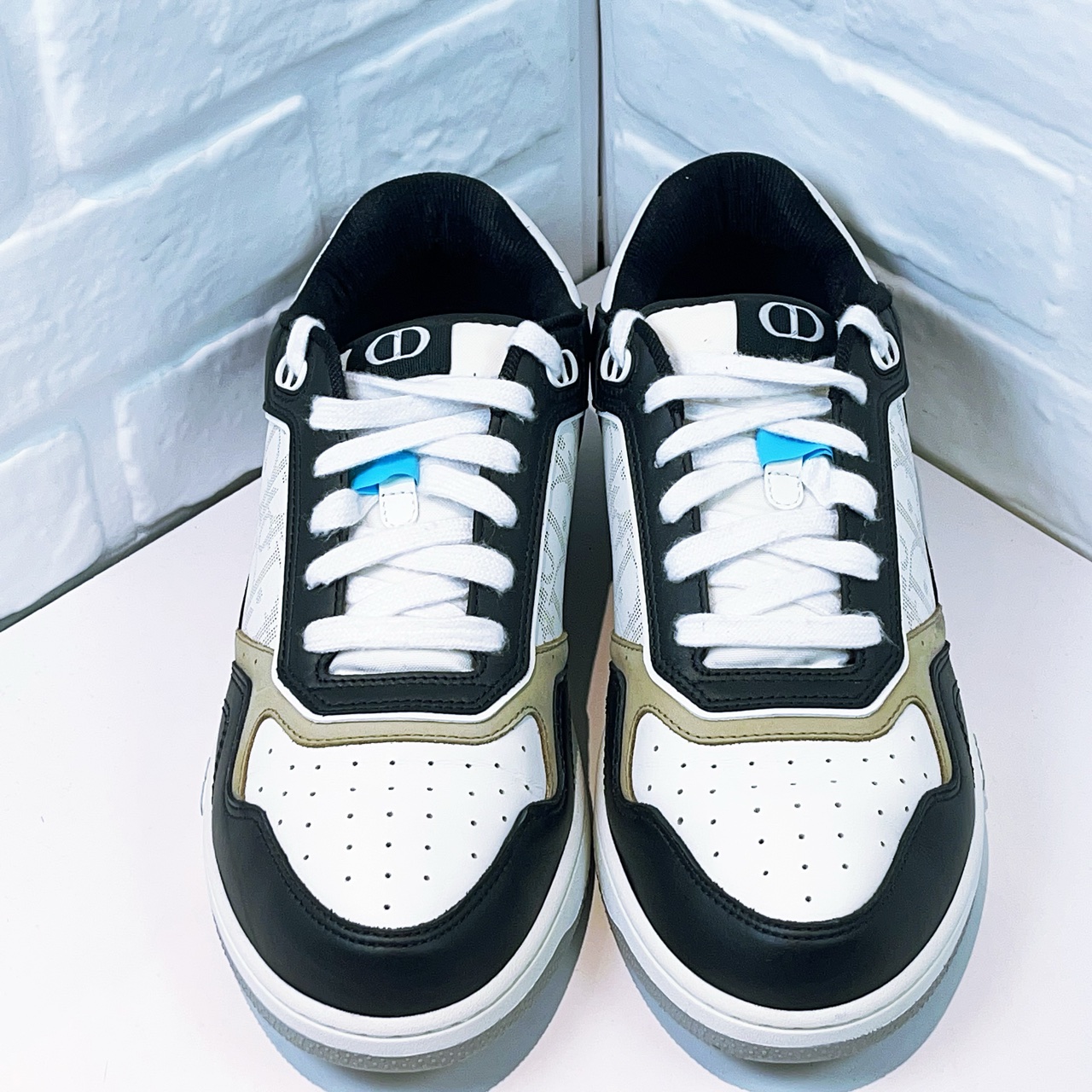 99新 DIOR/迪奥 黑白熊猫板鞋b22 欧码8码 42码