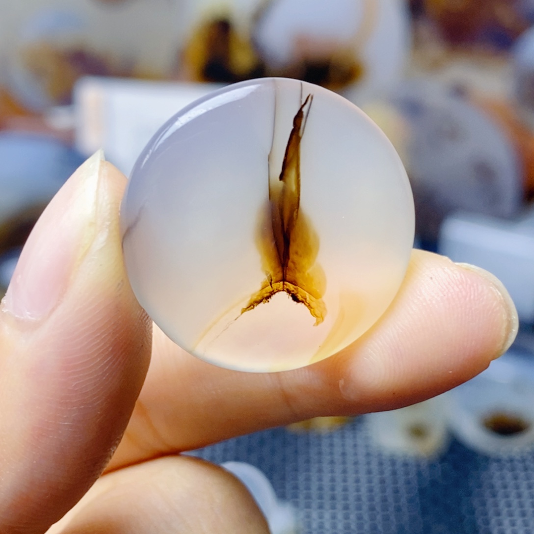 玛瑙/玉髓未镶嵌珠宝奇石