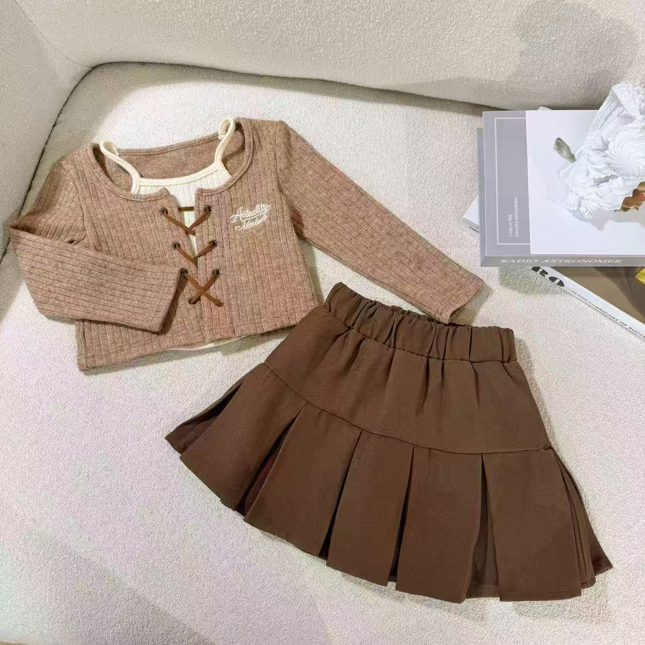 儿童时尚套装洋气时髦2025新款女童宝宝设计感假两件t恤裙子